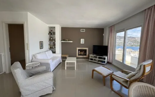 Bodrum Gündoğan Farilya Değirmentepe Sitesinde Satılık Ev